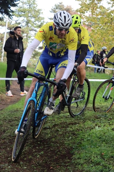 231111 CycloCrossParilly01